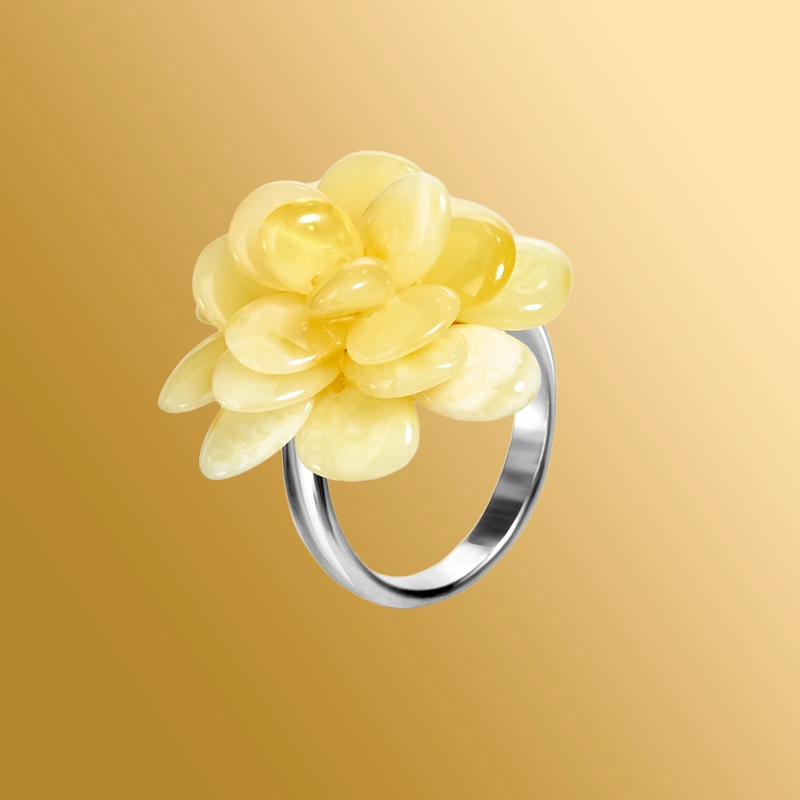 Кольца из янтаря