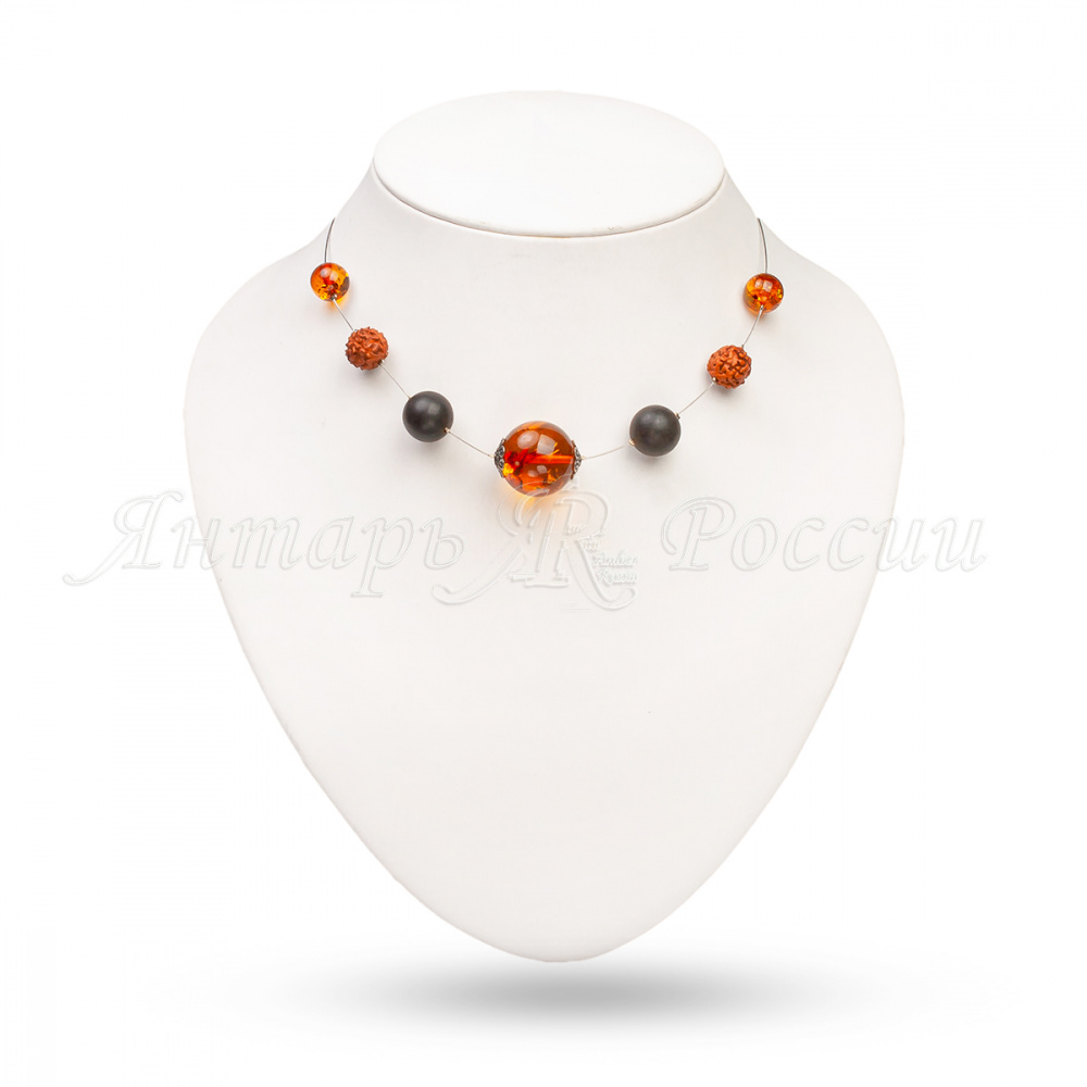 Колье из Янтаря