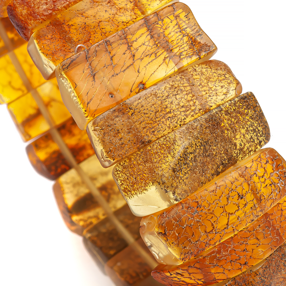 322119390_2 322119390_2