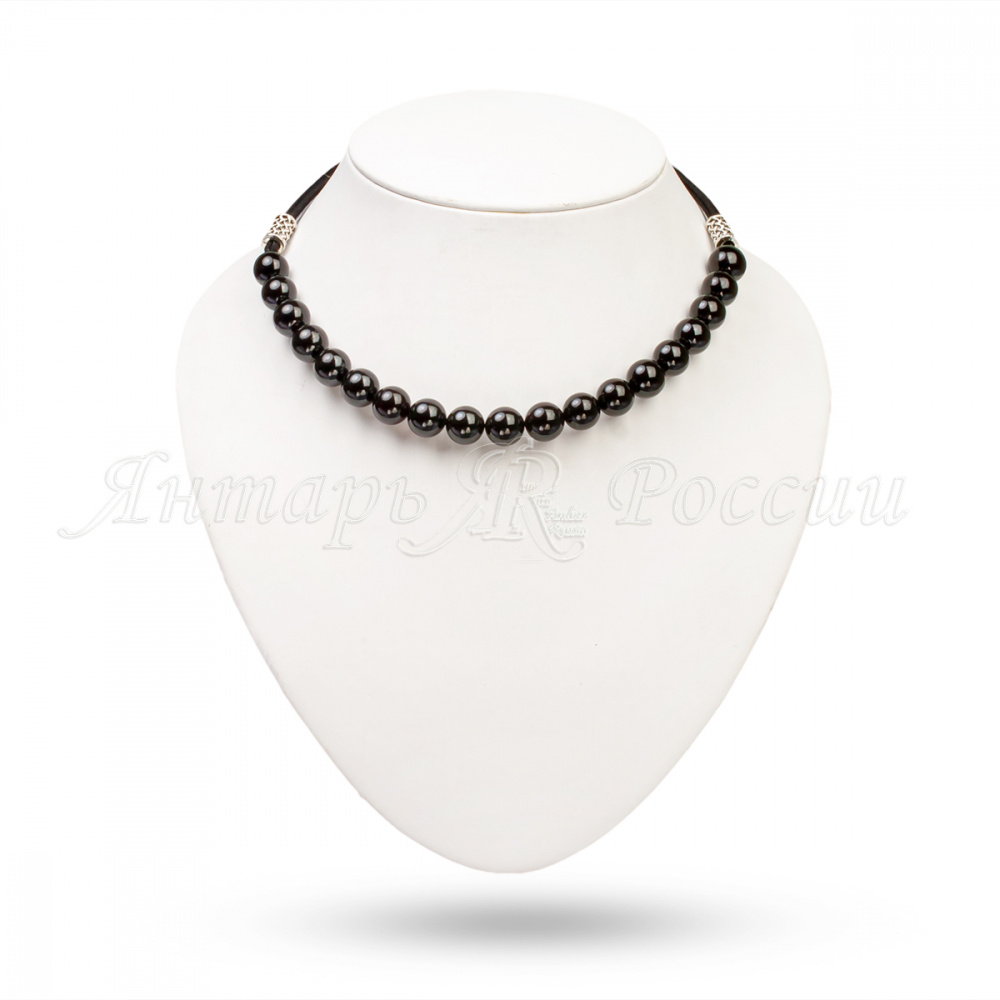 Колье из янтаря