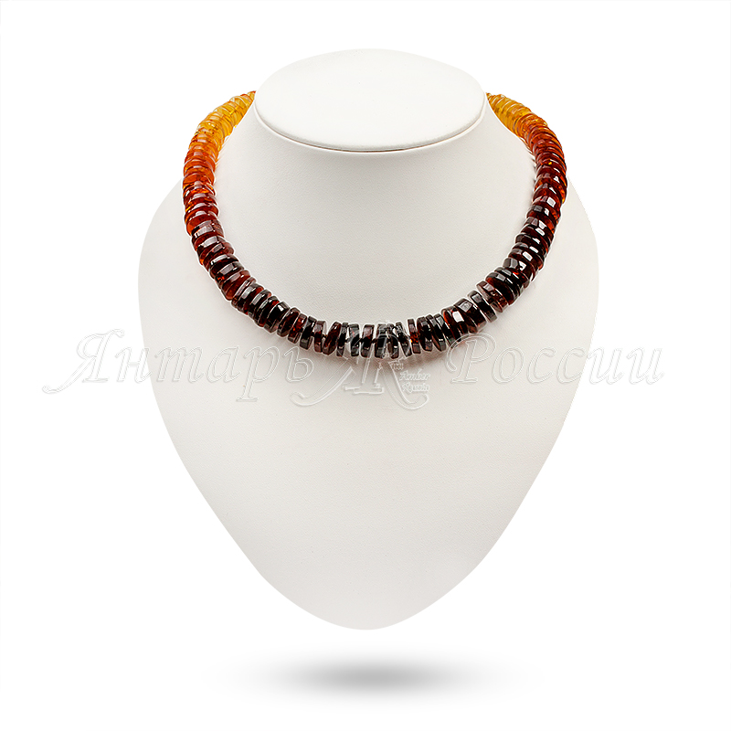 Бусы, янтарь